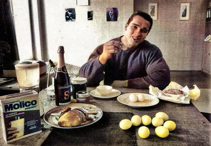 Inside Arnold's Bodybuilding Diet - Secrets of Muscle-Building!